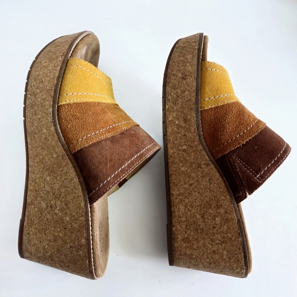 Clarks Artisan Platform Slip-On Wedges, Suede Sunset Colors, Size 10 - Picture 6 of 16